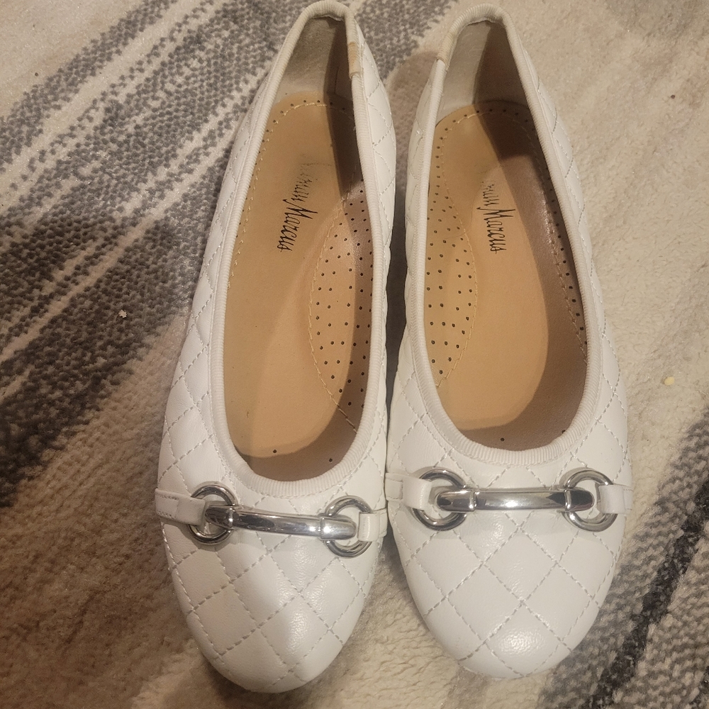 Used White flats